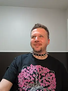 Bo0g's Live XXX Chat