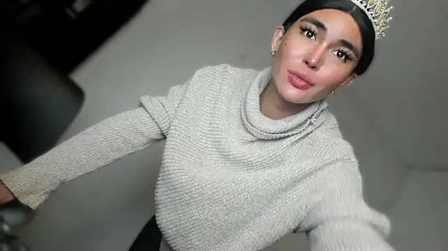 Živý XXX chat MistressNextDoor_
