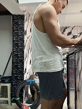 แชท XXX สดของ Paul22cm-