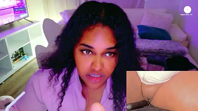 CarmenCash__'s Live XXX Chat