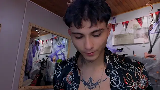 Axel_Ryder লাইভ XXX চ্যাট
