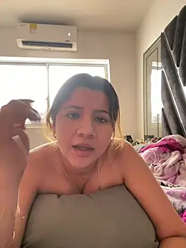 Chatroom XXX en direct de roxi-fox