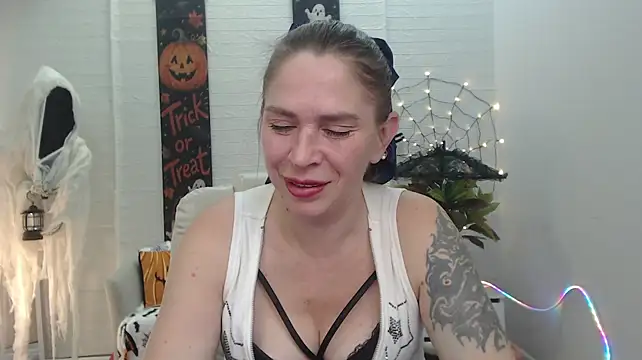 Chatroom XXX en direct de TessaDaybreak
