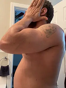 XXX chat uživo modela Fathero1time