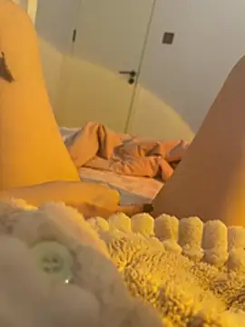 liu-bao Adlı Modelin Canlı XXX Sohbeti