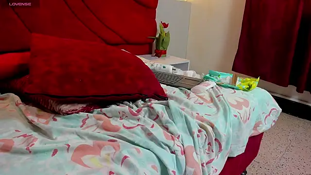XXX chat uživo modela AhriMoon