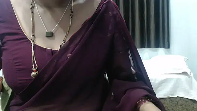 sunitha-3 – Naživo XXX chat