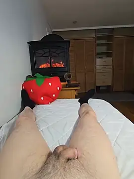 BigStrawberry07: διαδικτυακό σόου στην κάμερα