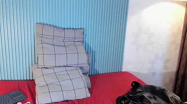 Jaadewest Adlı Modelin Canlı XXX Sohbeti