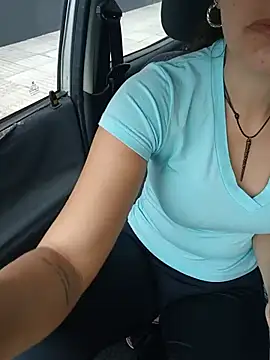 XXX chat uživo modela Lupita_sol