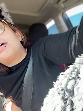 Czat XXX na żywo – moan4mona