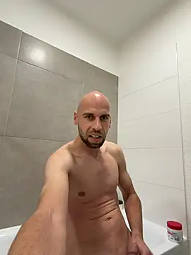Chatroom XXX en direct de _oliver_it