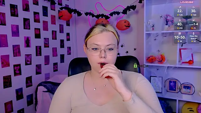 Онлайн чат XXX nikole_kitt