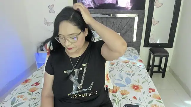 nancy_19 লাইভ XXX চ্যাট