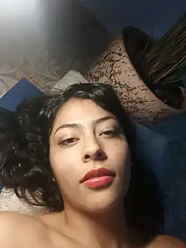 Molcha_fit's Live XXX Chat