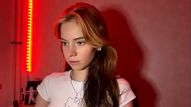 LydaDrozdenko's Live XXX Chat