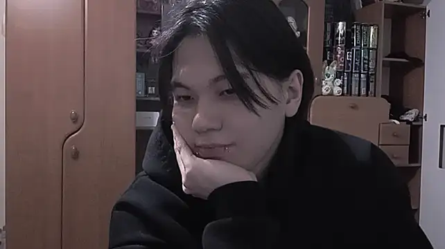 Guru_Master Live XXX-chat