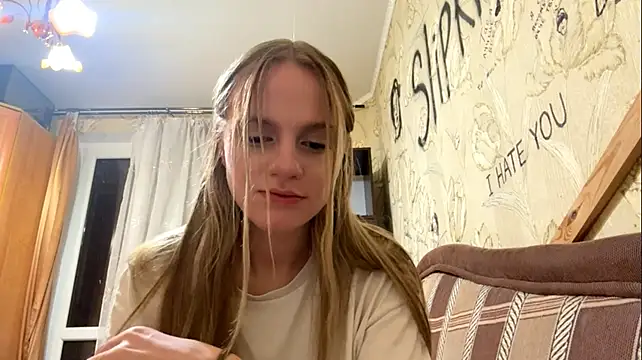 DollieMuhn's Live XXX Chat
