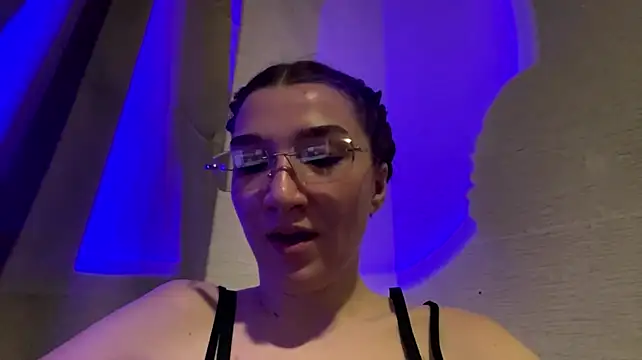 ManyMaron's Live XXX Chat