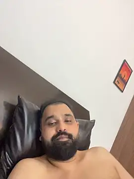دردشة ThatBeardDude الجنسية المباشرة