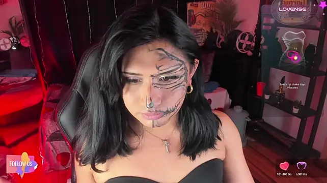 dark-kalr live XXX chat