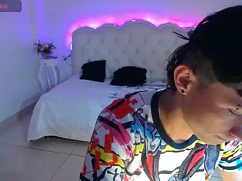 Maverick27_ Chat XXX live