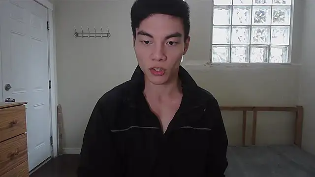 Allen8707's Live XXX Chat