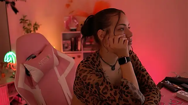 IsabellaSinn's Live XXX Chat