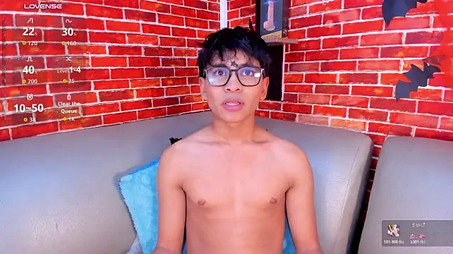 Živý XXX chat Ethan_Westt