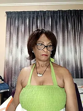 Hotgrannyx's Live XXX Chat