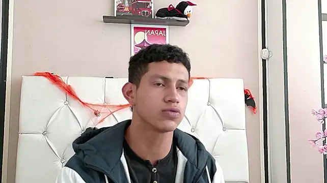 Tony_Zackk1 Chat XXX live