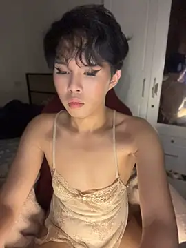 Plaxxxtique's Live XXX Chat
