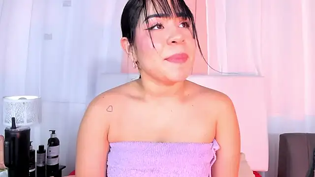 Celeste_Rox Chat XXX in diretta