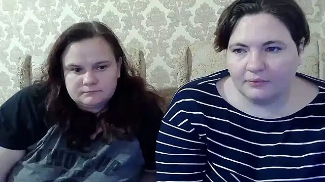 EmmaXKristall Live XXX-Chat
