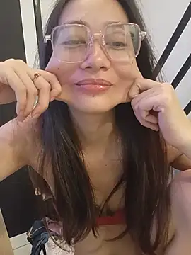 Chat XXX ao vivo de urnaughty_creamypie