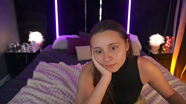 TinyNatalie – Naživo XXX chat