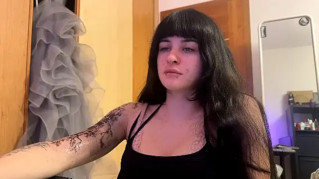 צ'אט XXX בשידור חי של ClareBalaski