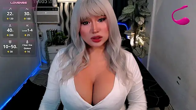 SASSYsavannahtsのライブXXXチャット
