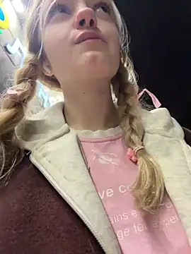 elsawhere's Live XXX Chat