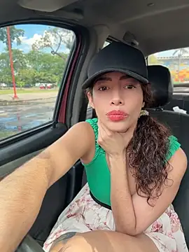 roxyrougee's Live XXX Chat