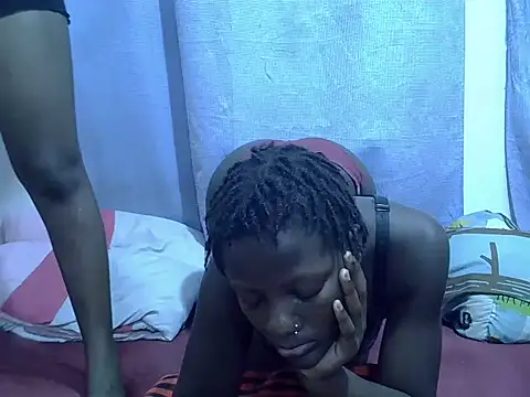 lewin_gal_'s Live XXX Chat