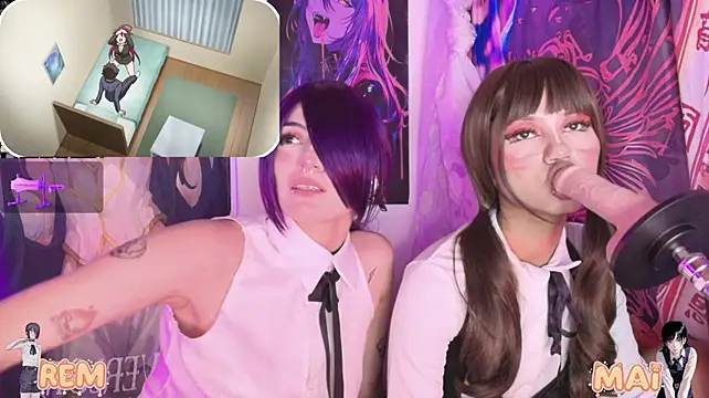 mai--n Live XXX chat