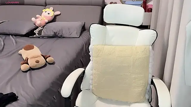 Živý XXX chat FF-Yuwei