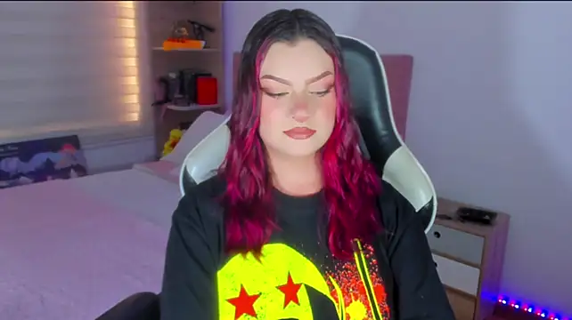 OphelianaRose33n Live XXX chat