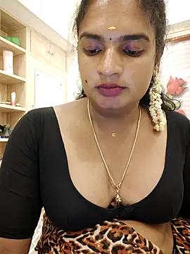XXX chat uživo modela Ammushemale