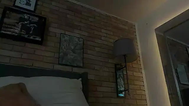 NickCrossXXX Adlı Modelin Canlı XXX Sohbeti