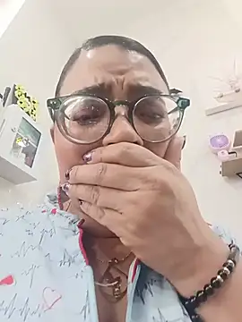 SOFI__10 XXX чат на живо