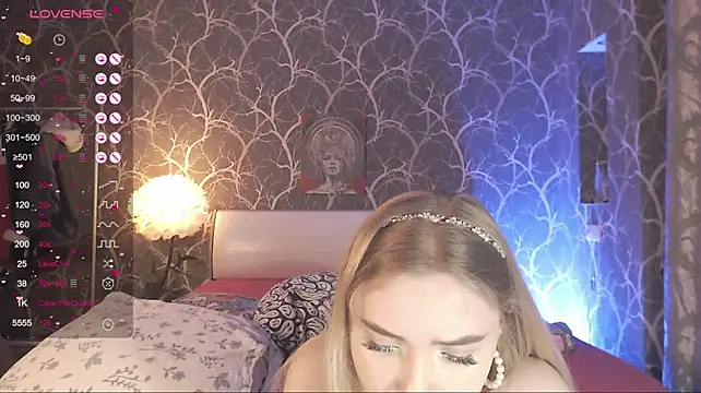 XXX chat uživo modela MiaMiaMeow