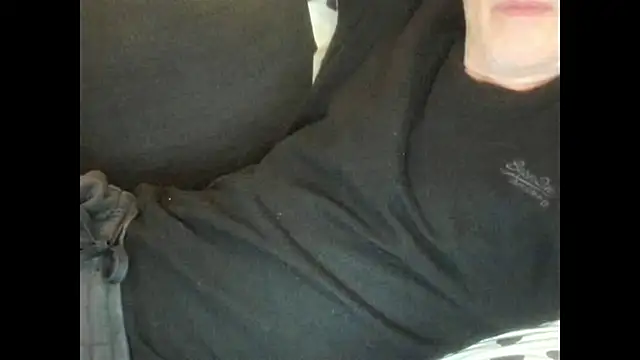 alexno33 – Naživo XXX chat