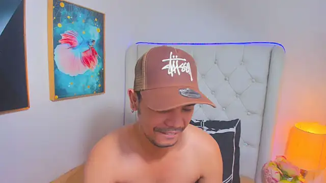 AsianZero – Naživo XXX chat
